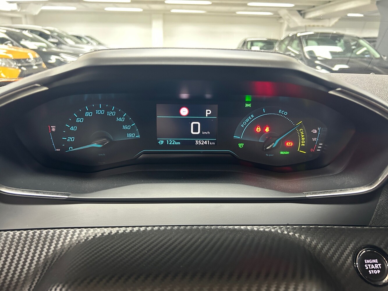 Peugeot e-2008 vaihtoauto