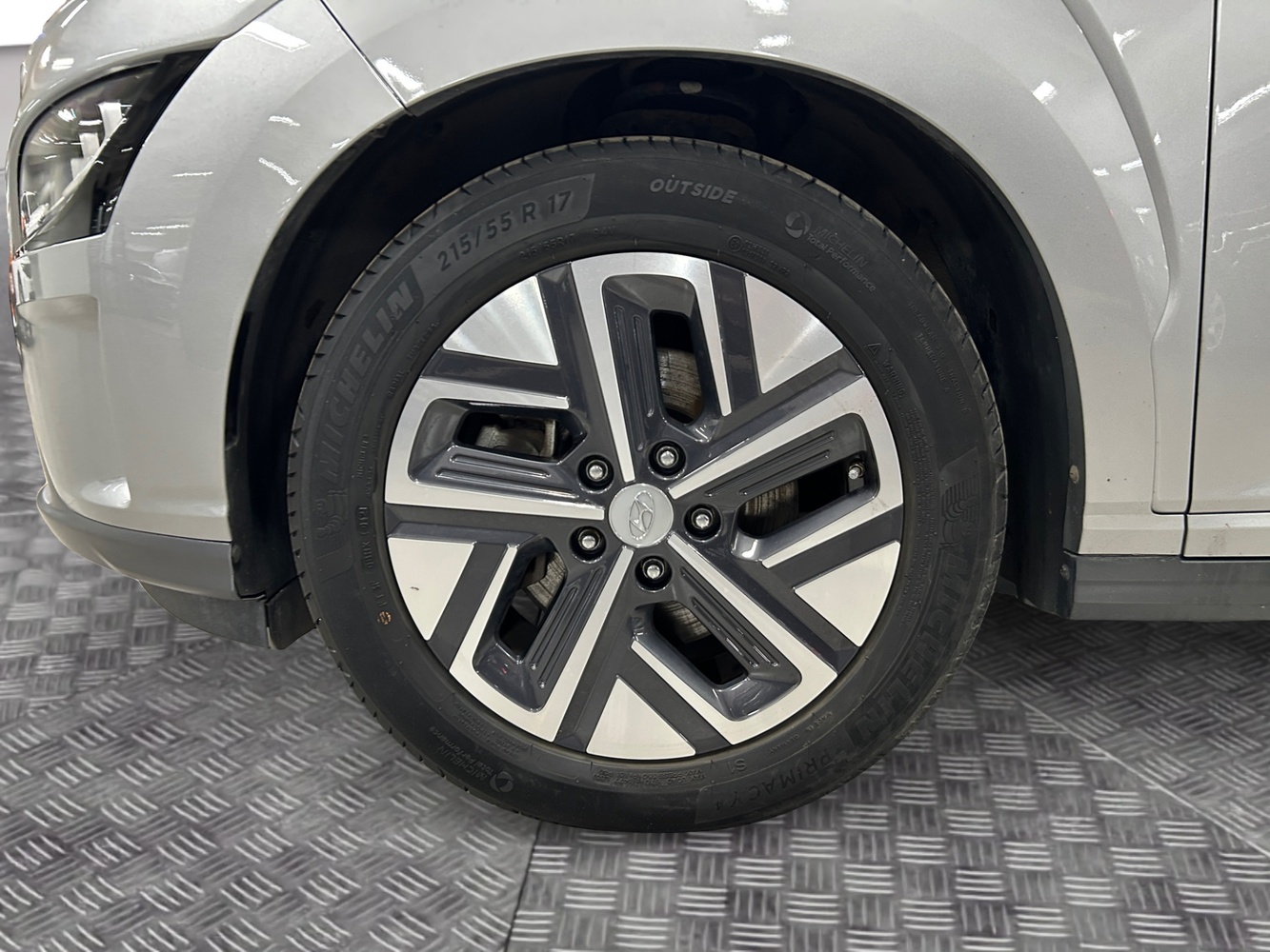Hyundai Kona vaihtoauto