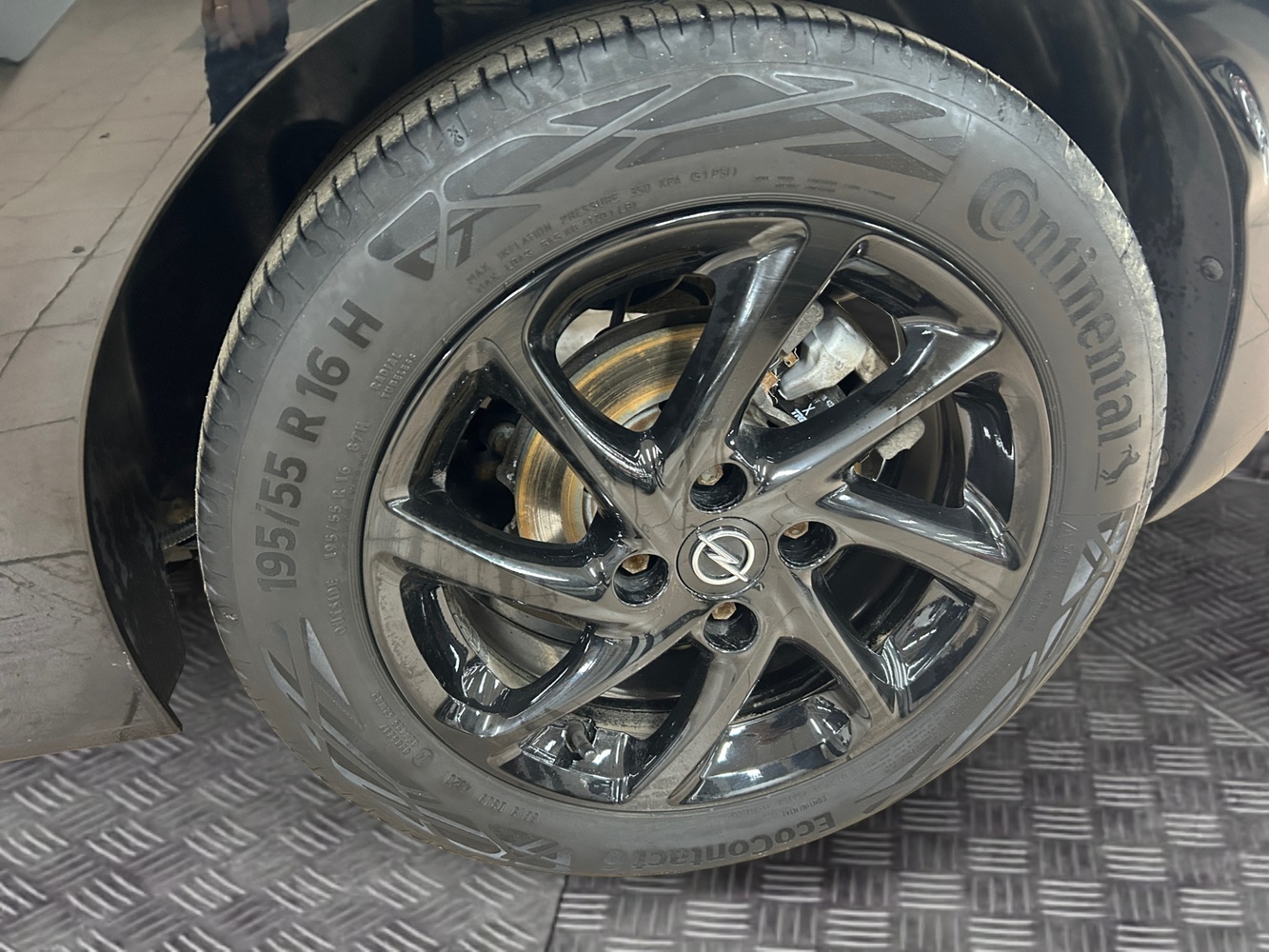 Opel Corsa vaihtoauto