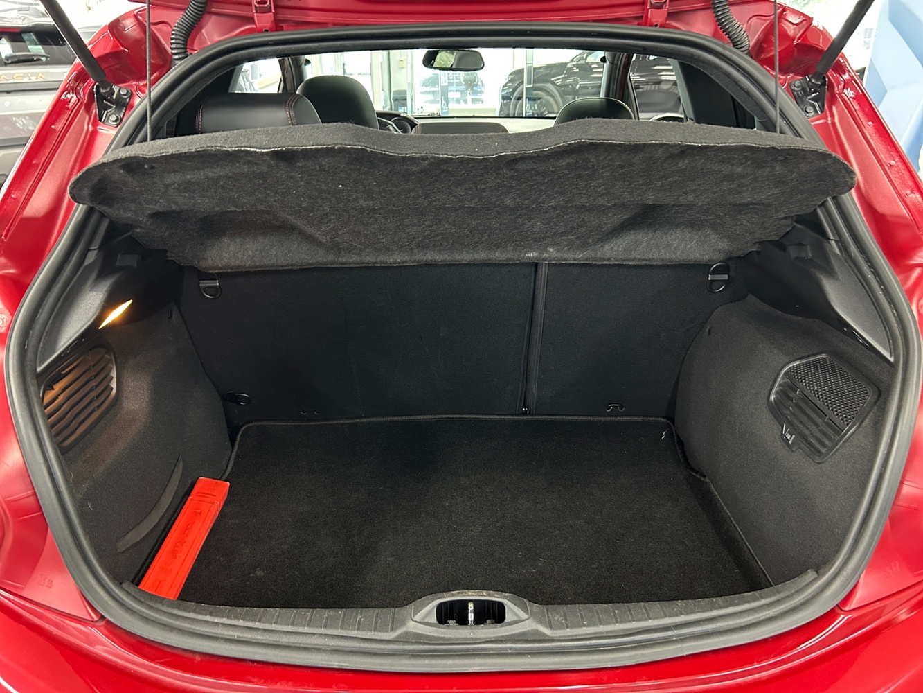 Peugeot 208 vaihtoauto