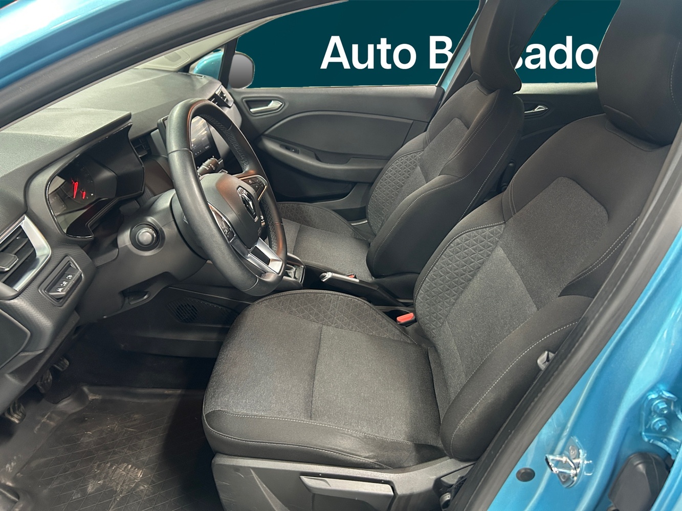 Renault Clio vaihtoauto