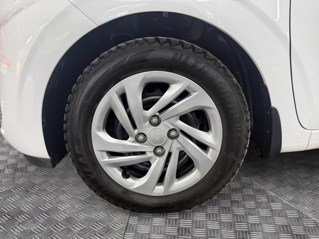 Hyundai i10 vaihtoauto