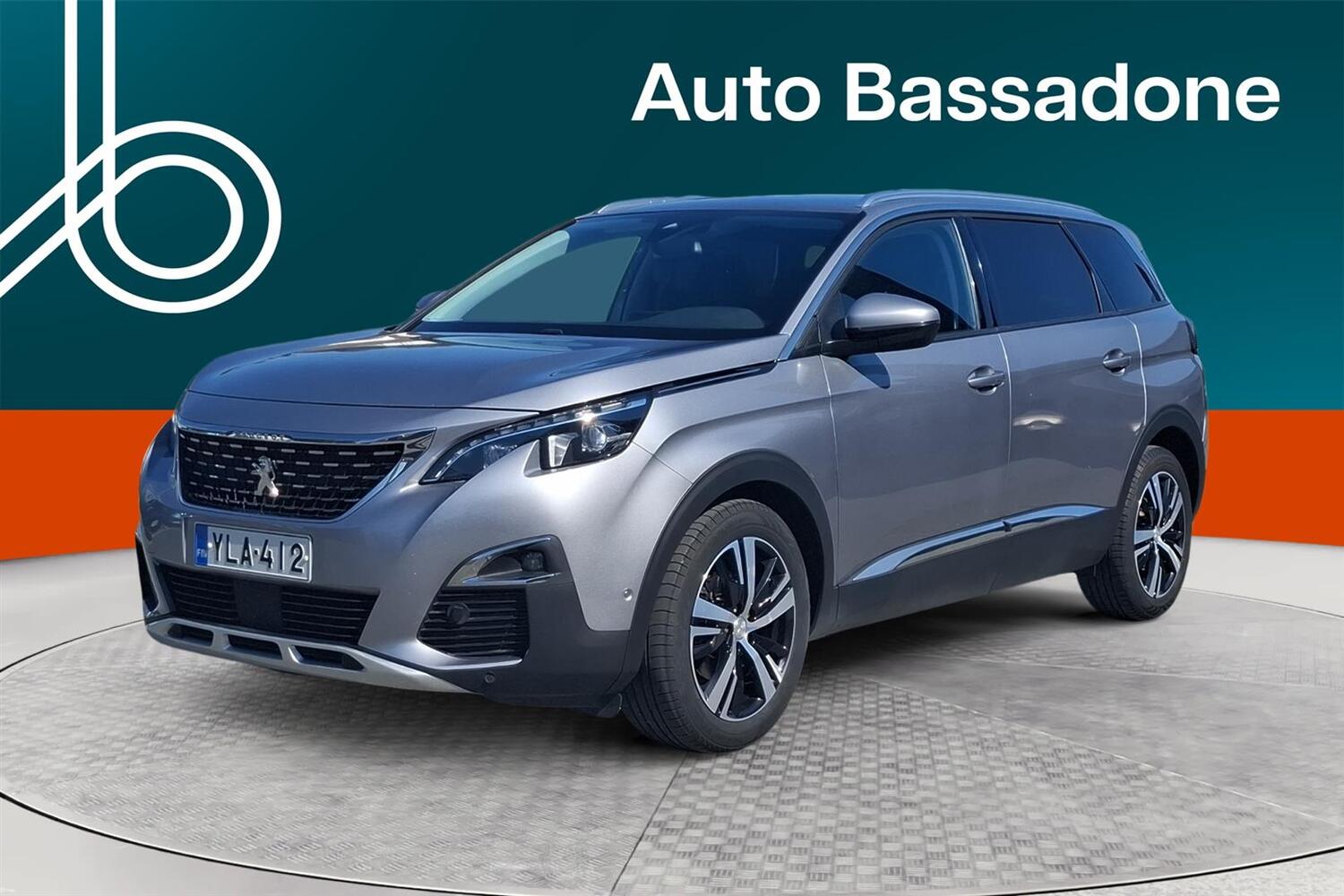 Peugeot 5008 vaihtoauto
