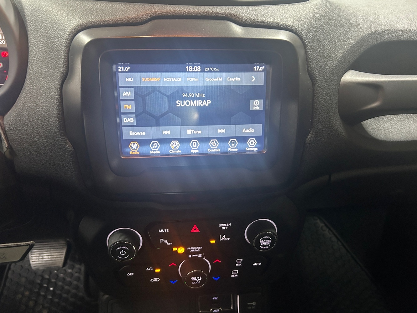 Jeep Renegade vaihtoauto