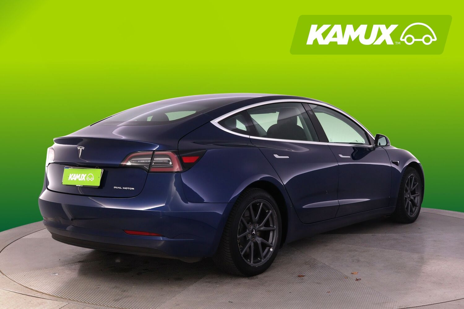 Tesla Model 3 vaihtoauto