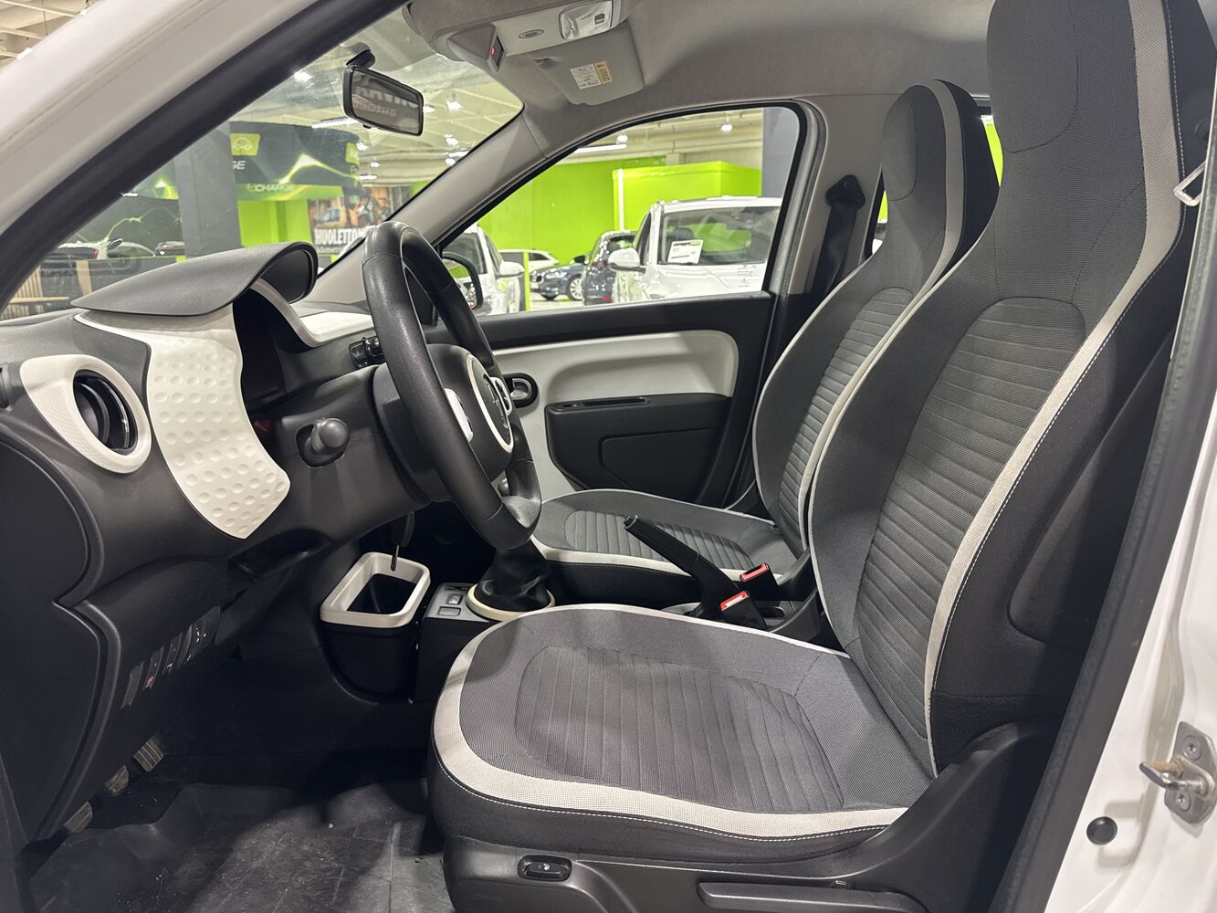 Renault Twingo vaihtoauto