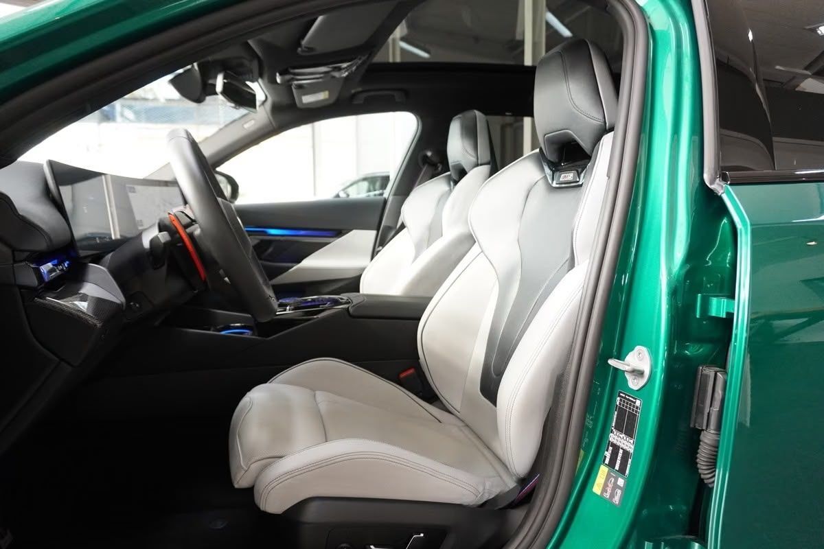 BMW M5 vaihtoauto