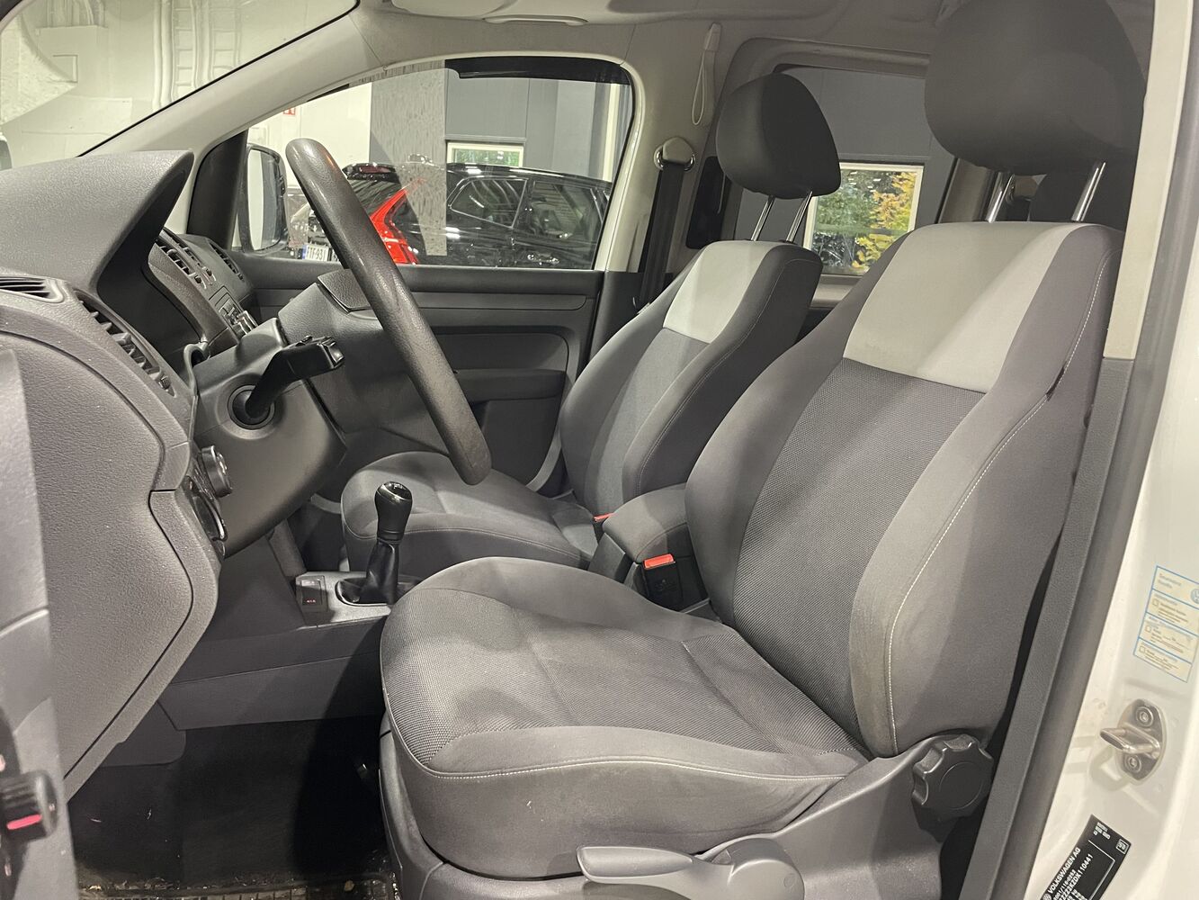 Volkswagen Caddy Maxi vaihtoauto