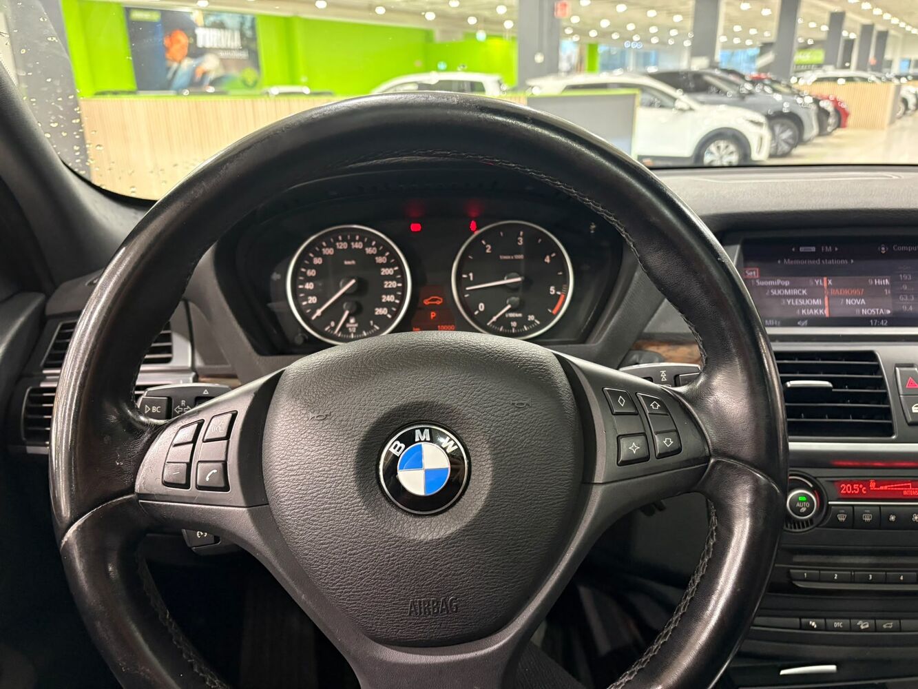 BMW X5 vaihtoauto