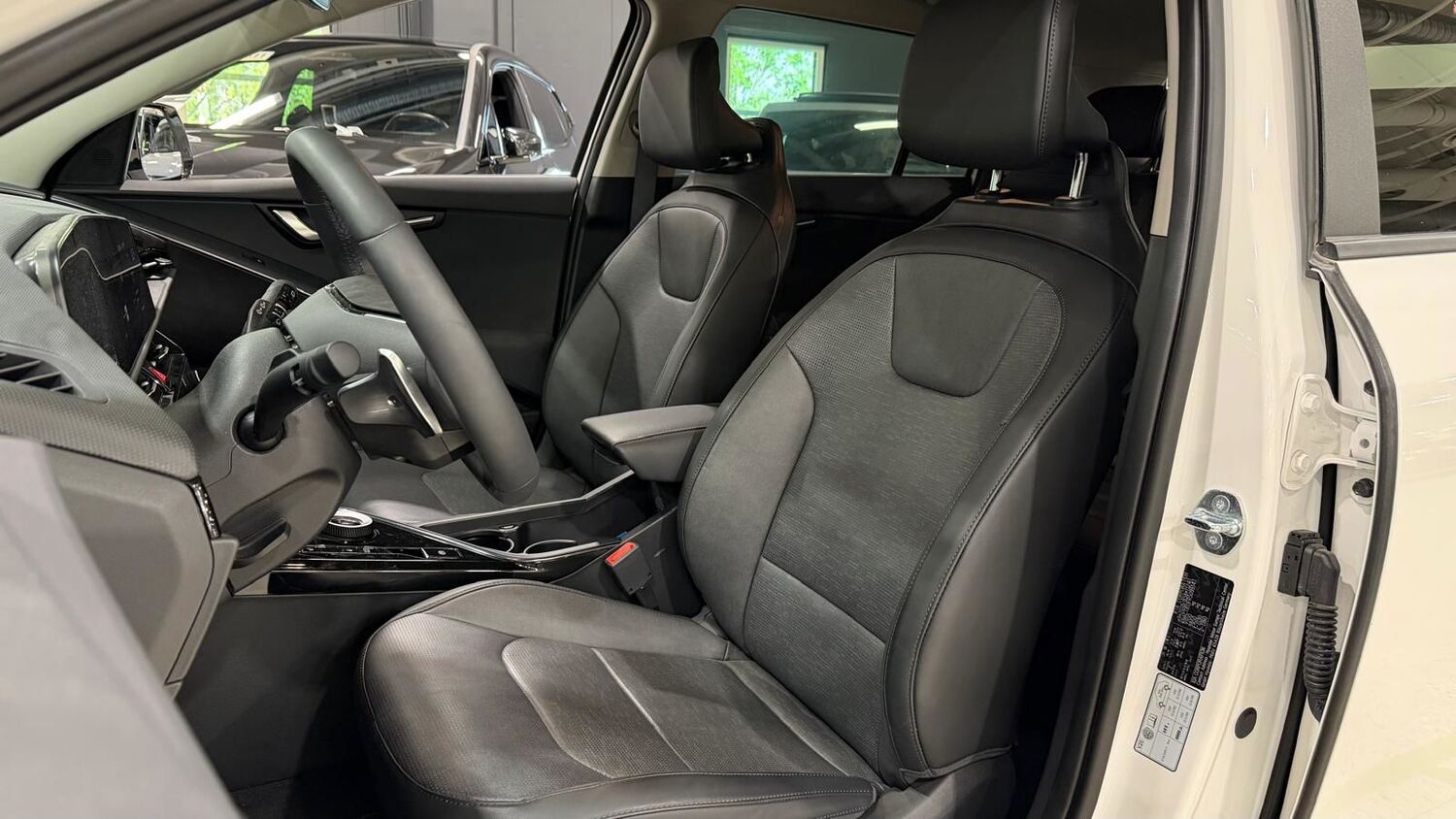 Kia Niro vaihtoauto