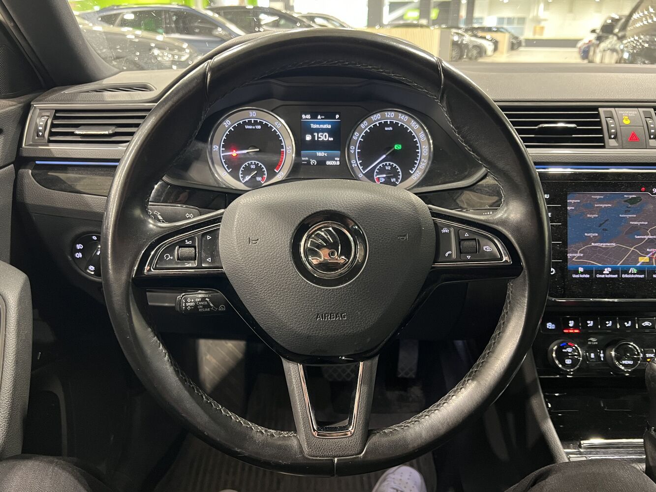 Skoda Superb vaihtoauto