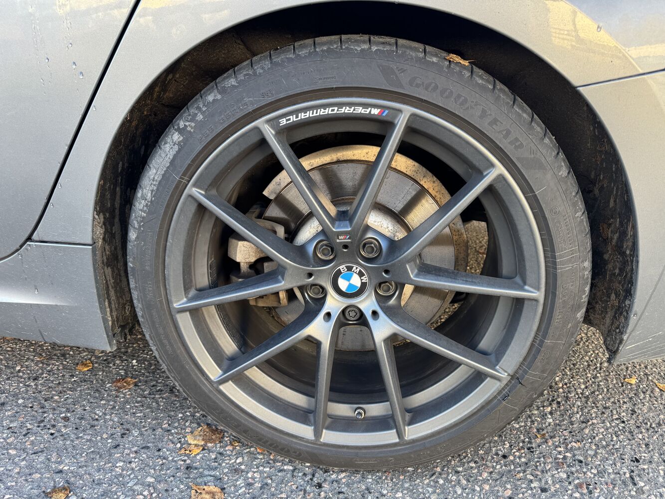 BMW 330 vaihtoauto