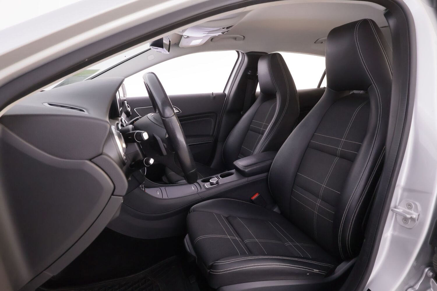 Mercedes-Benz GLA vaihtoauto