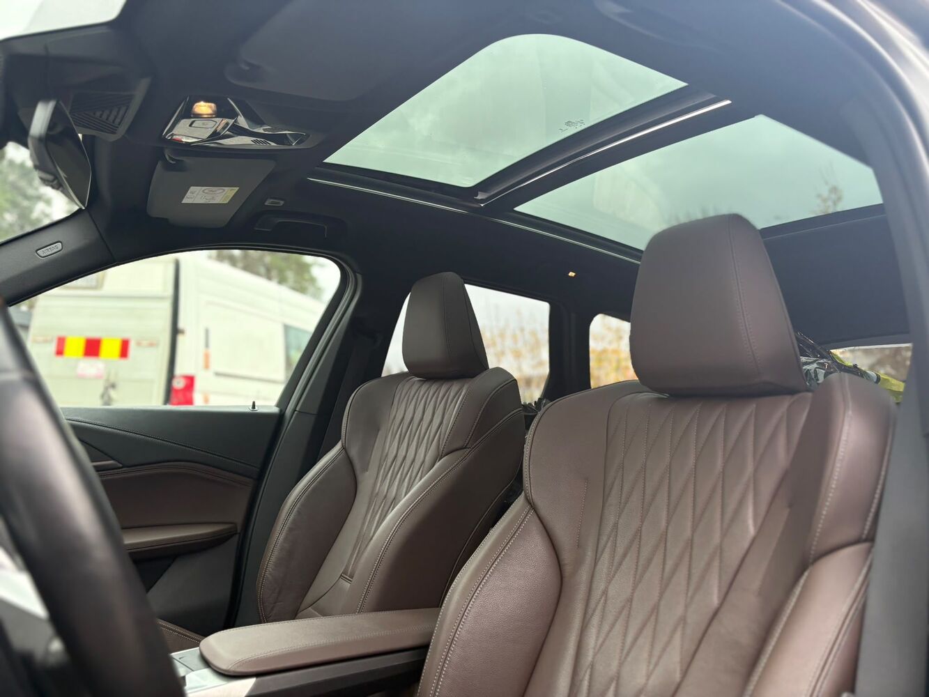 BMW iX1 vaihtoauto