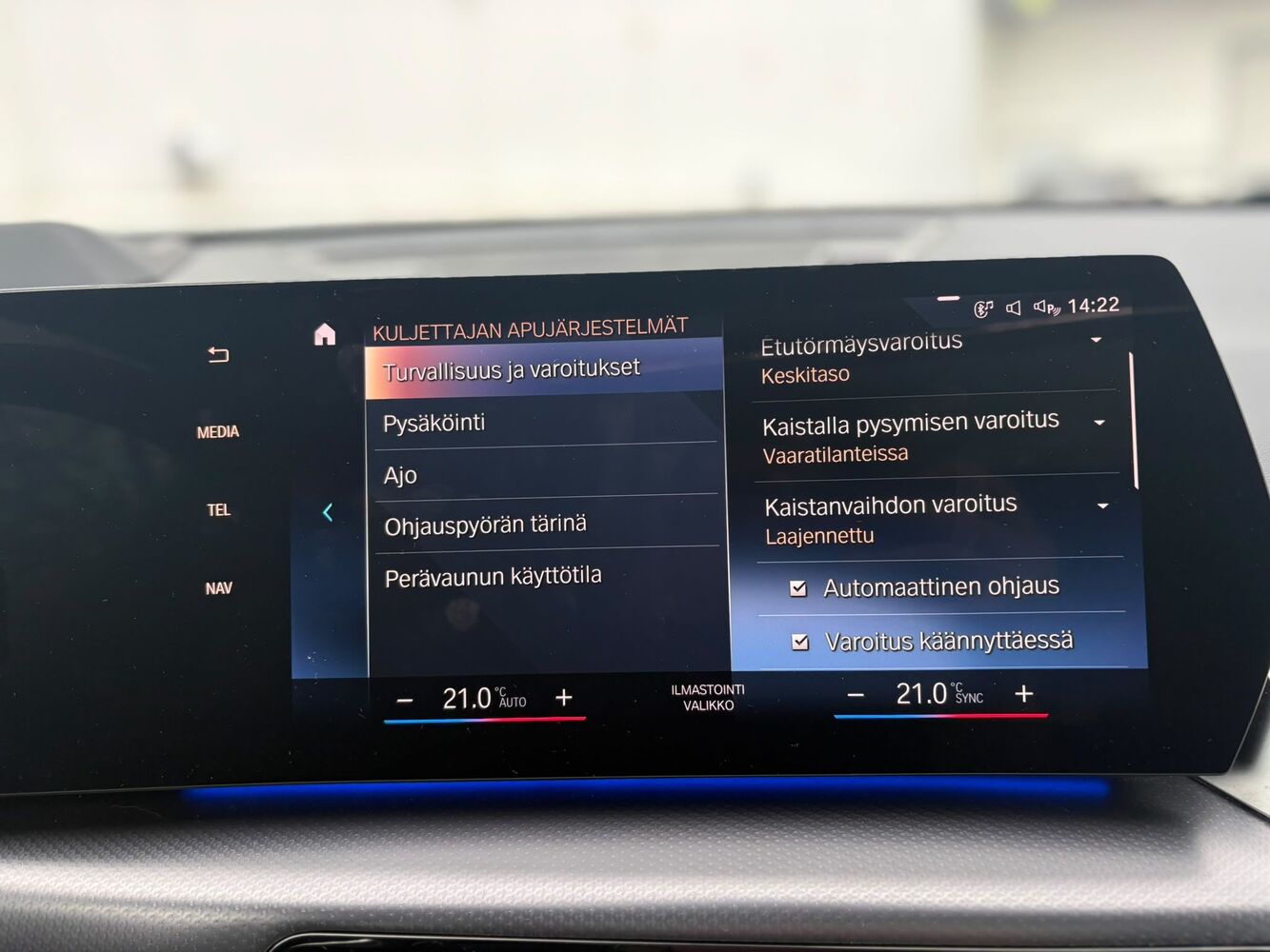 BMW iX1 vaihtoauto