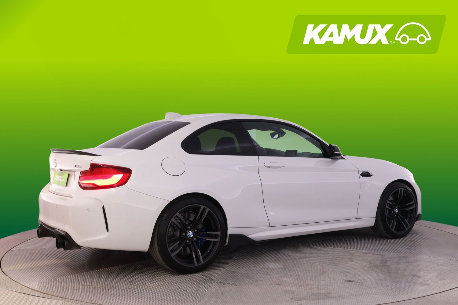 BMW M2 vaihtoauto
