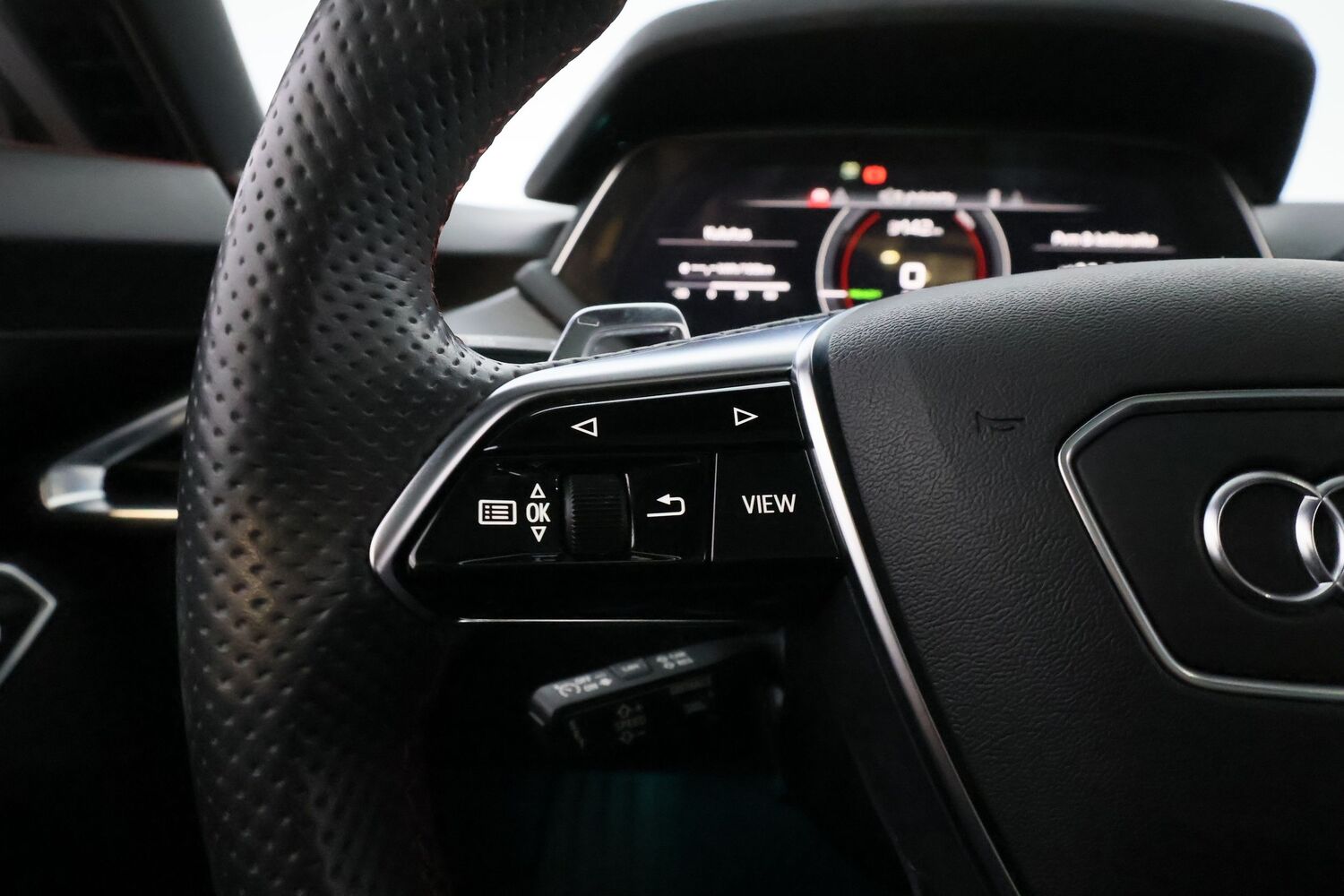 Audi e-tron GT vaihtoauto