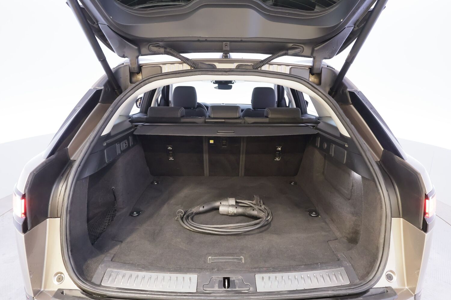 Land Rover Range Rover Velar vaihtoauto