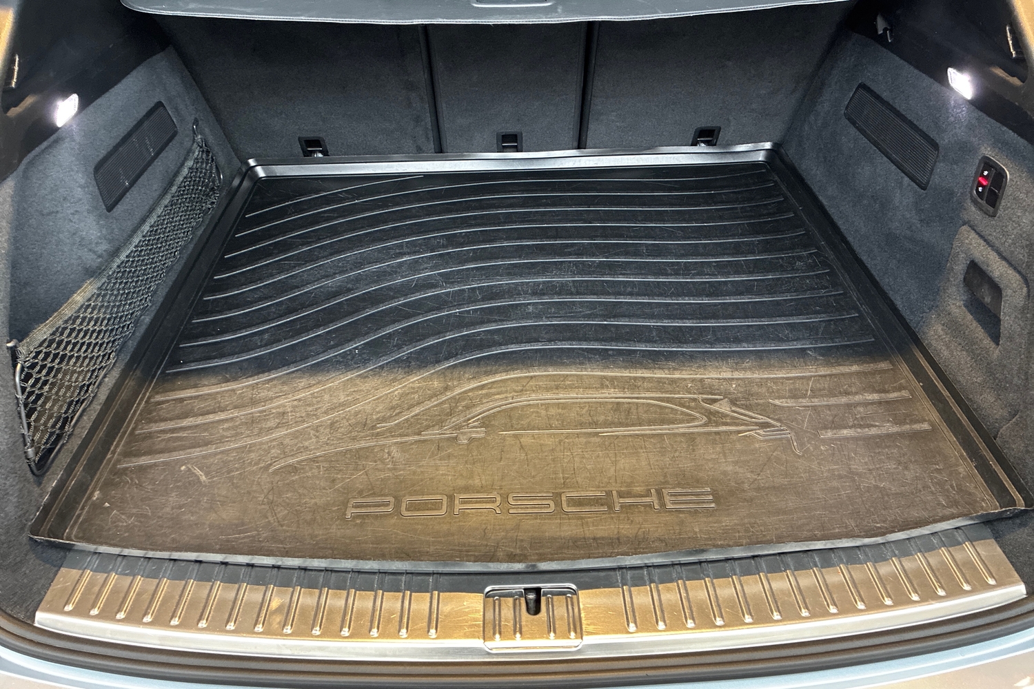 Porsche Cayenne vaihtoauto