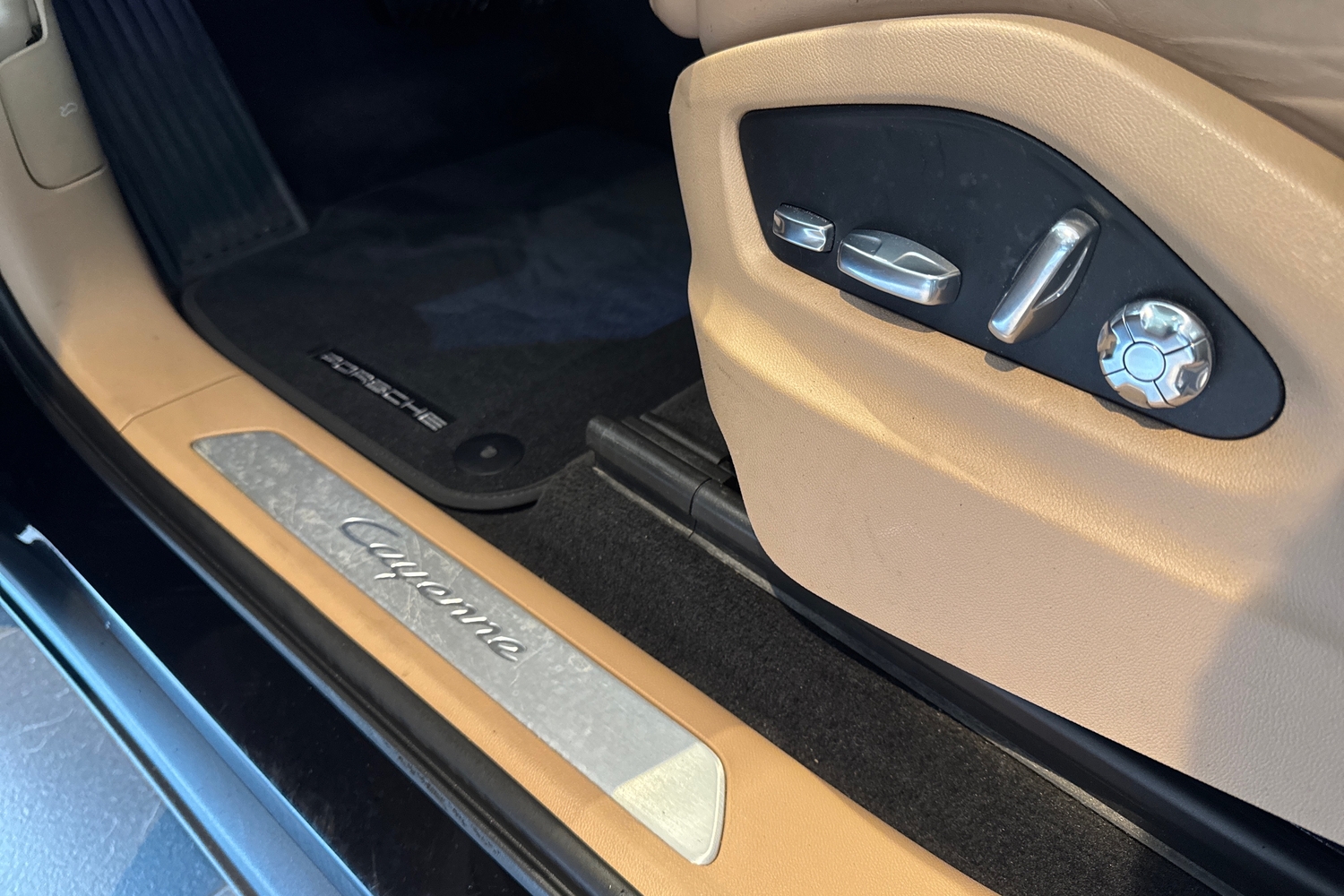 Porsche Cayenne vaihtoauto