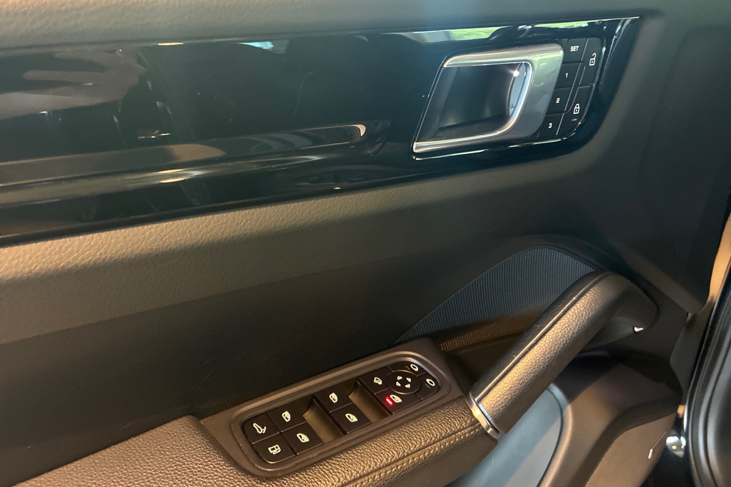 Porsche Cayenne vaihtoauto