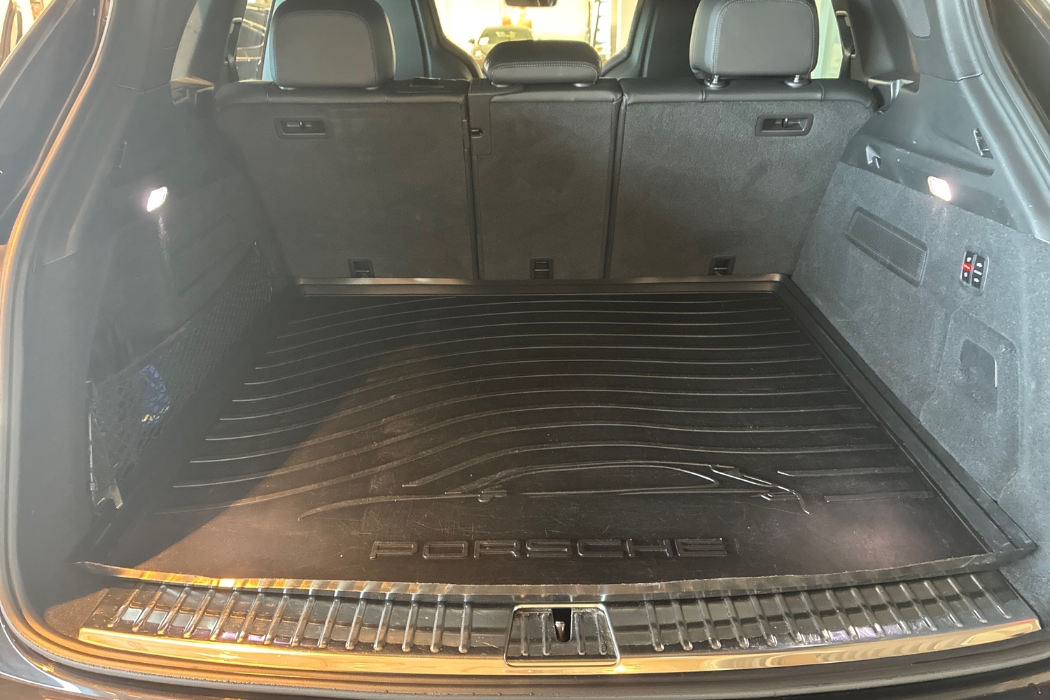Porsche Cayenne vaihtoauto
