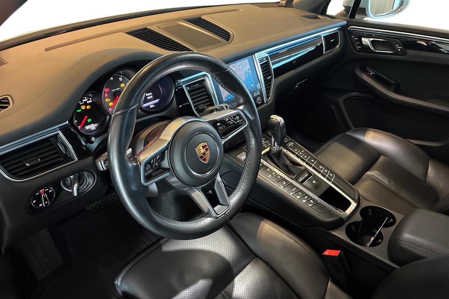 Porsche Macan vaihtoauto