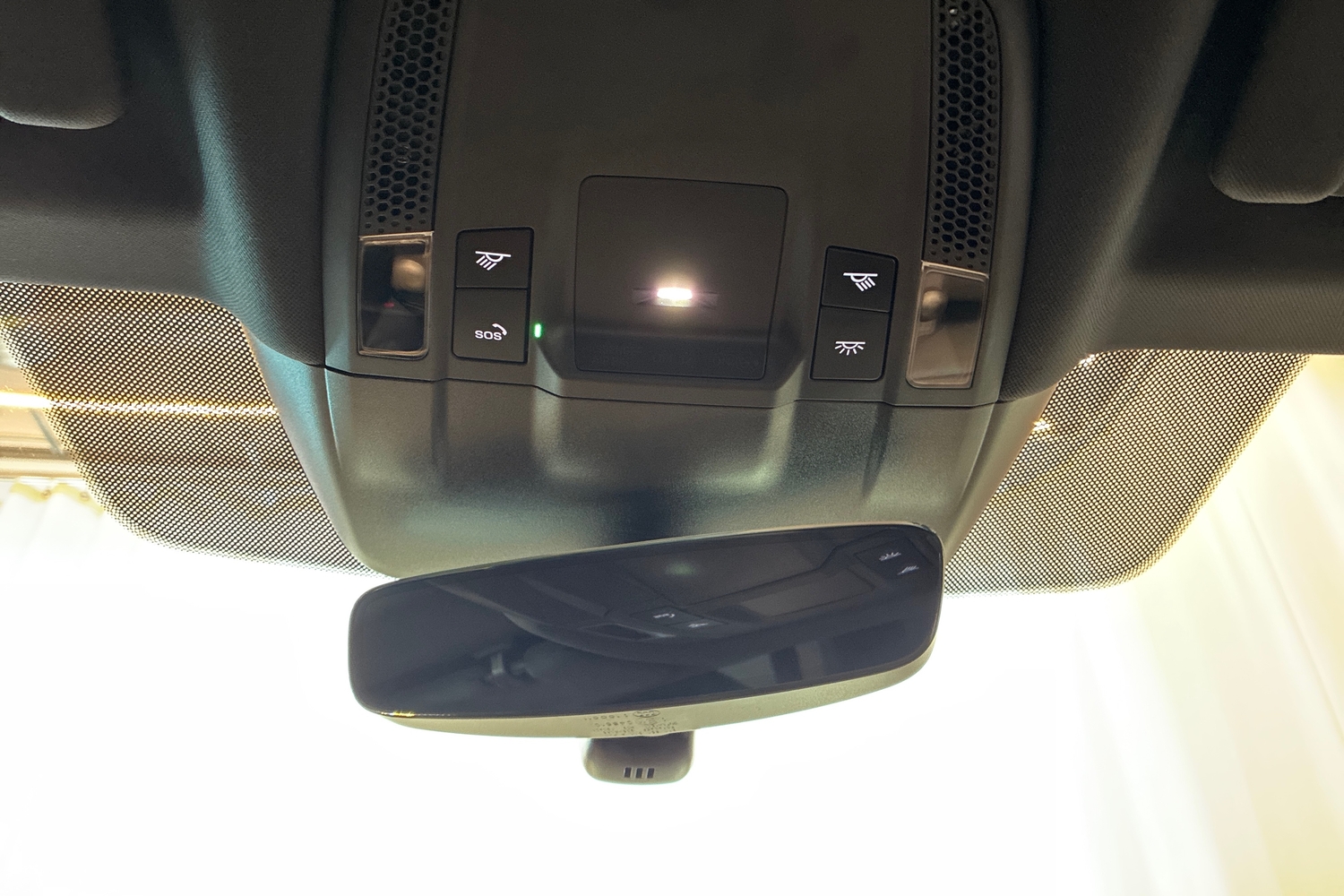 Porsche Taycan vaihtoauto