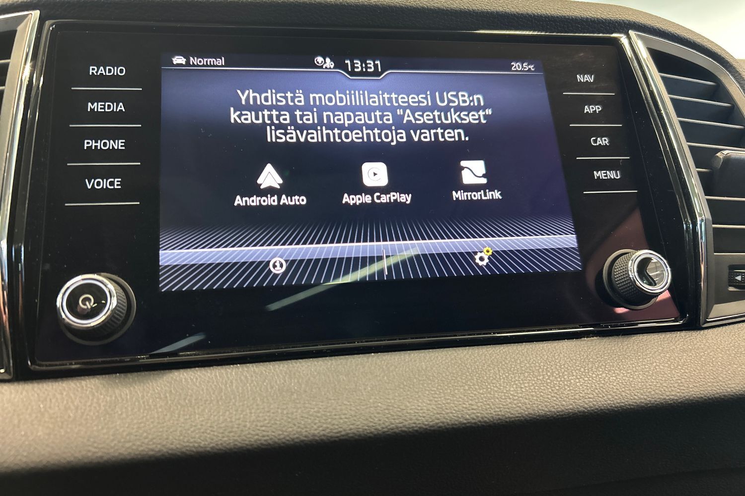 Skoda Karoq vaihtoauto