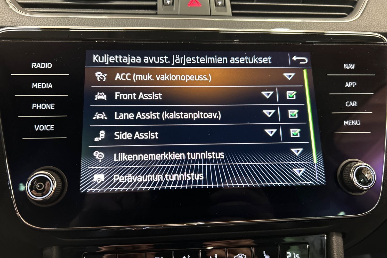 Skoda Superb vaihtoauto