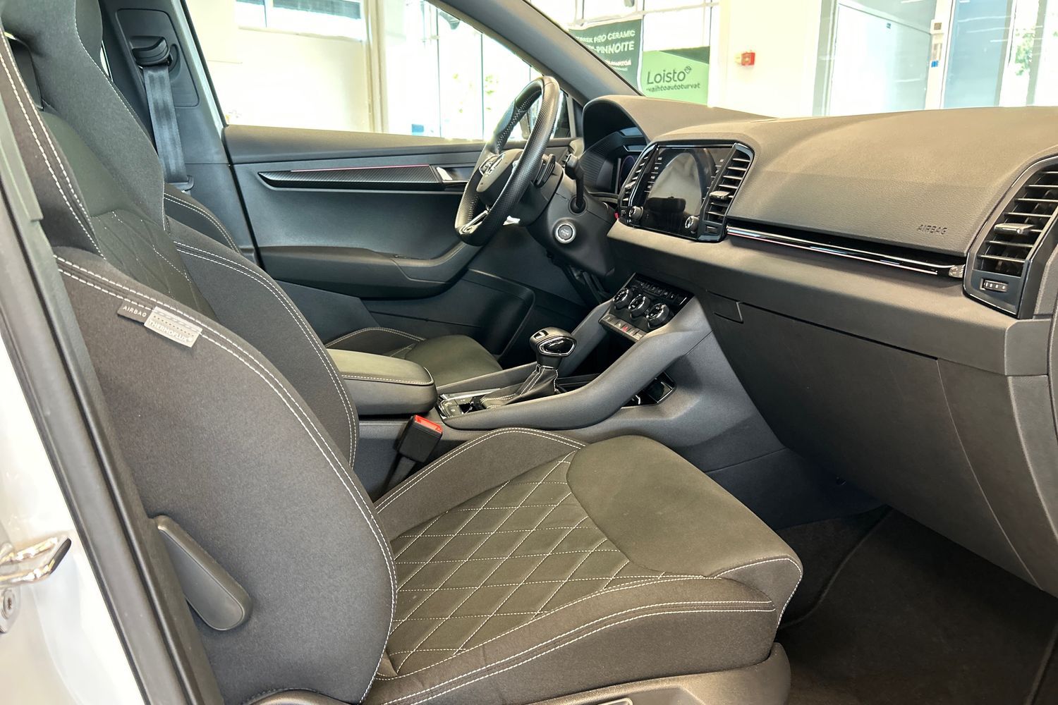 Skoda Karoq vaihtoauto