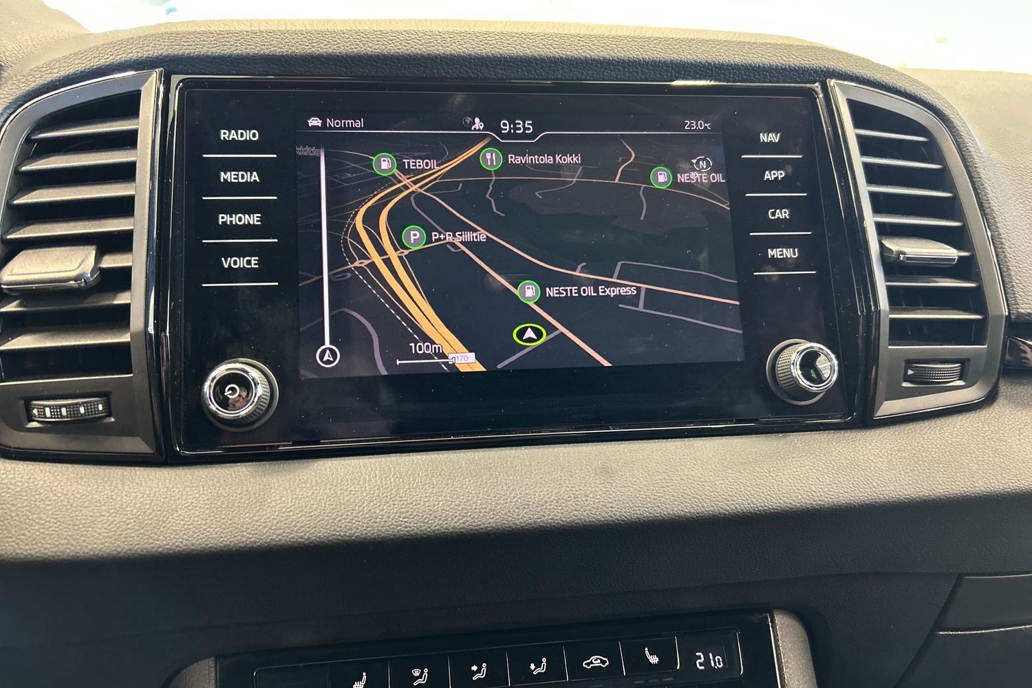 Skoda Karoq vaihtoauto