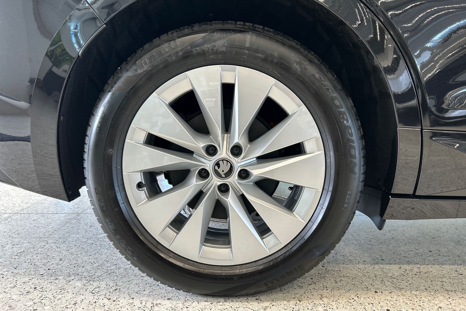 Skoda Enyaq vaihtoauto