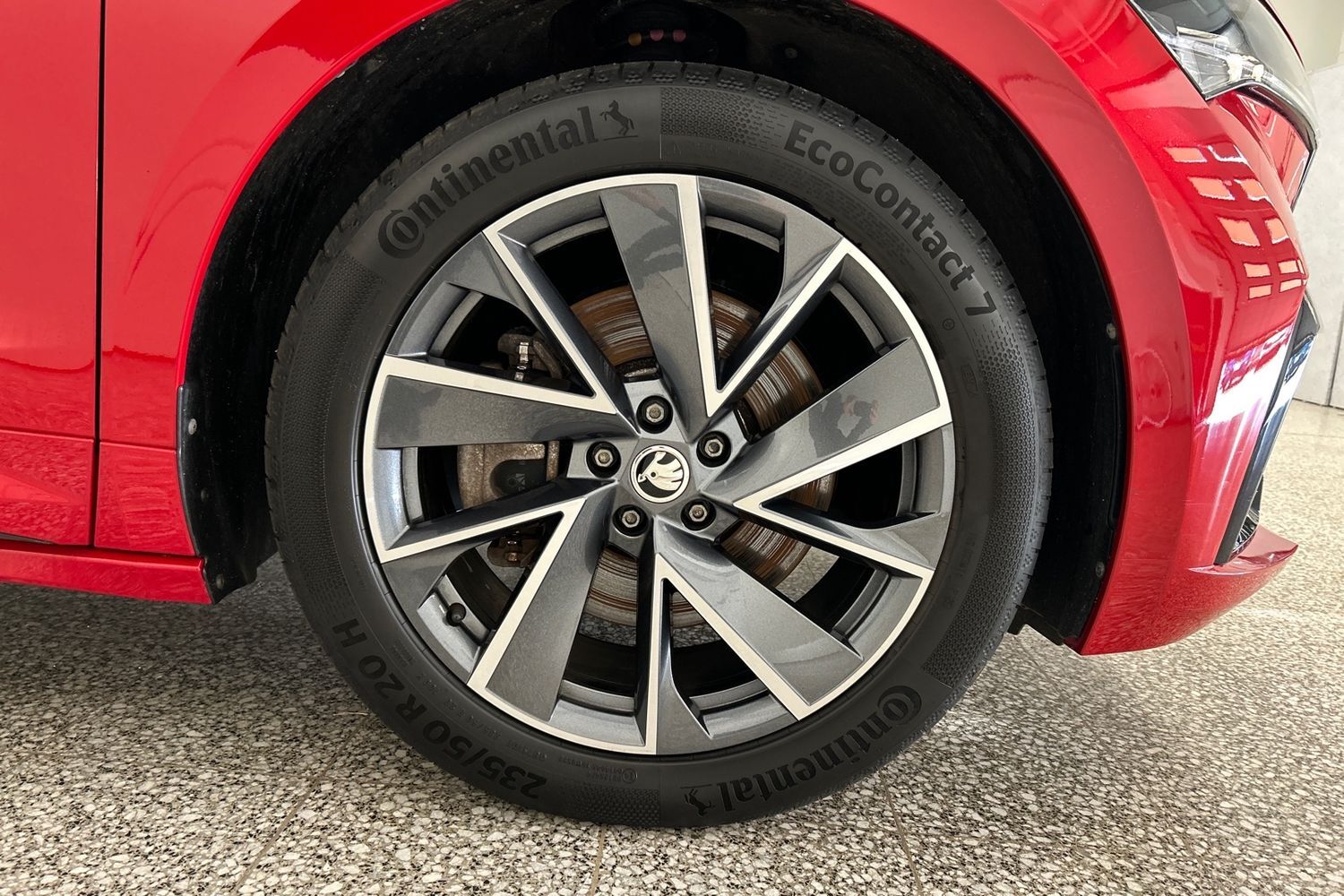 Skoda Enyaq vaihtoauto