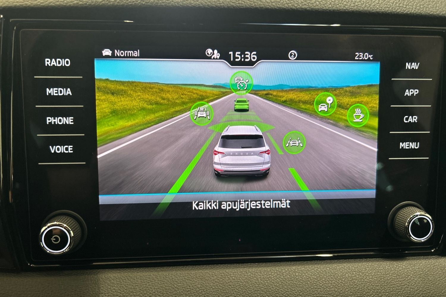 Skoda Karoq vaihtoauto