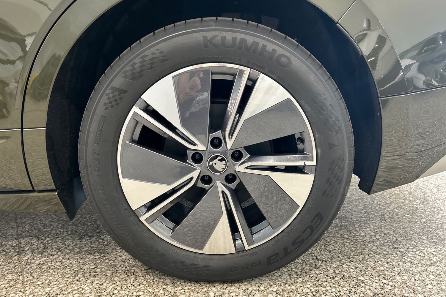 Skoda Enyaq vaihtoauto