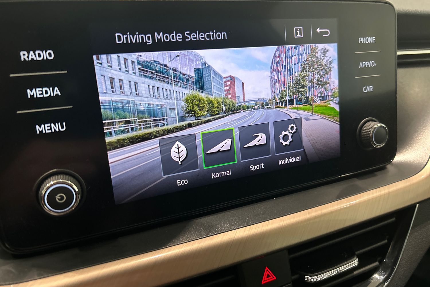 Skoda Kamiq vaihtoauto