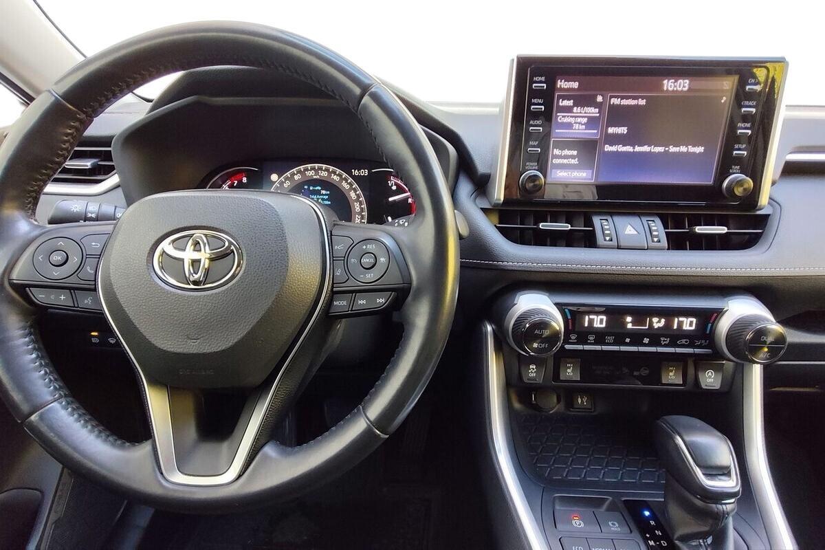 Toyota RAV4 vaihtoauto