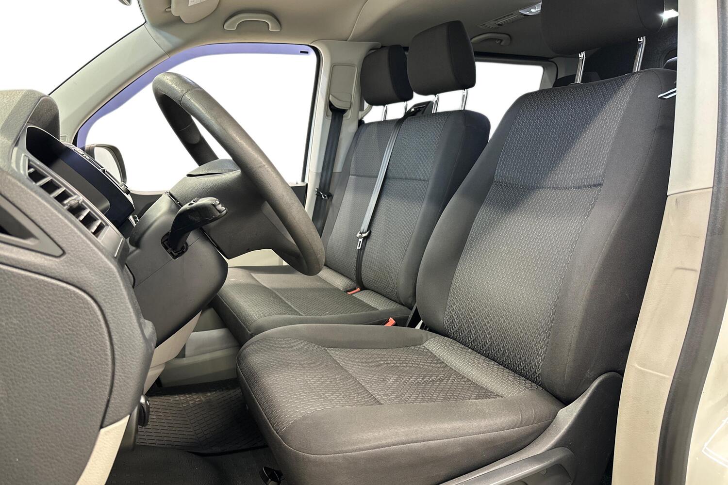 Volkswagen Caravelle vaihtoauto