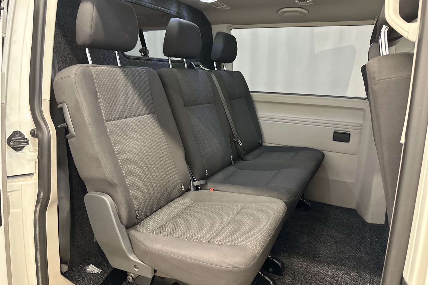 Volkswagen Caravelle vaihtoauto