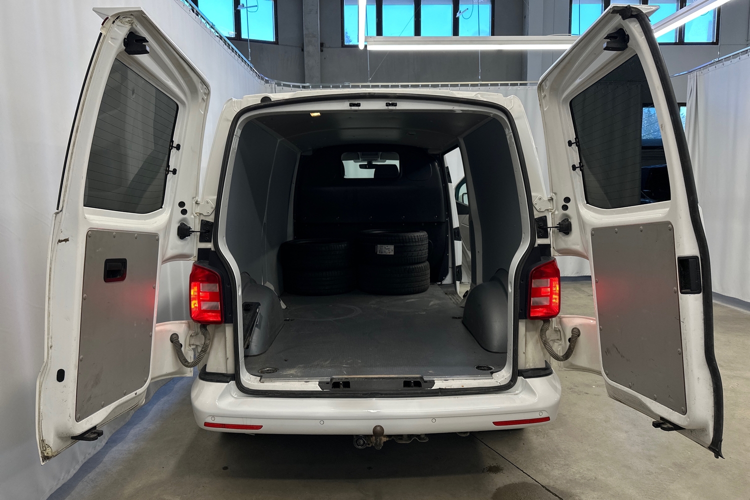Volkswagen Transporter vaihtoauto