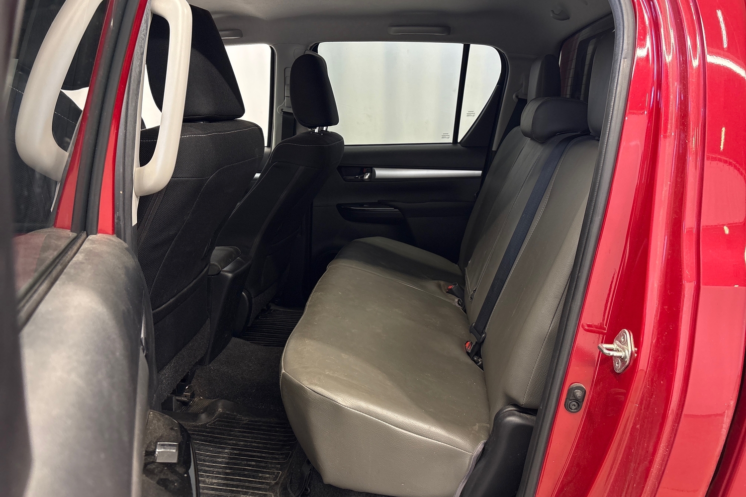 Toyota Hilux vaihtoauto