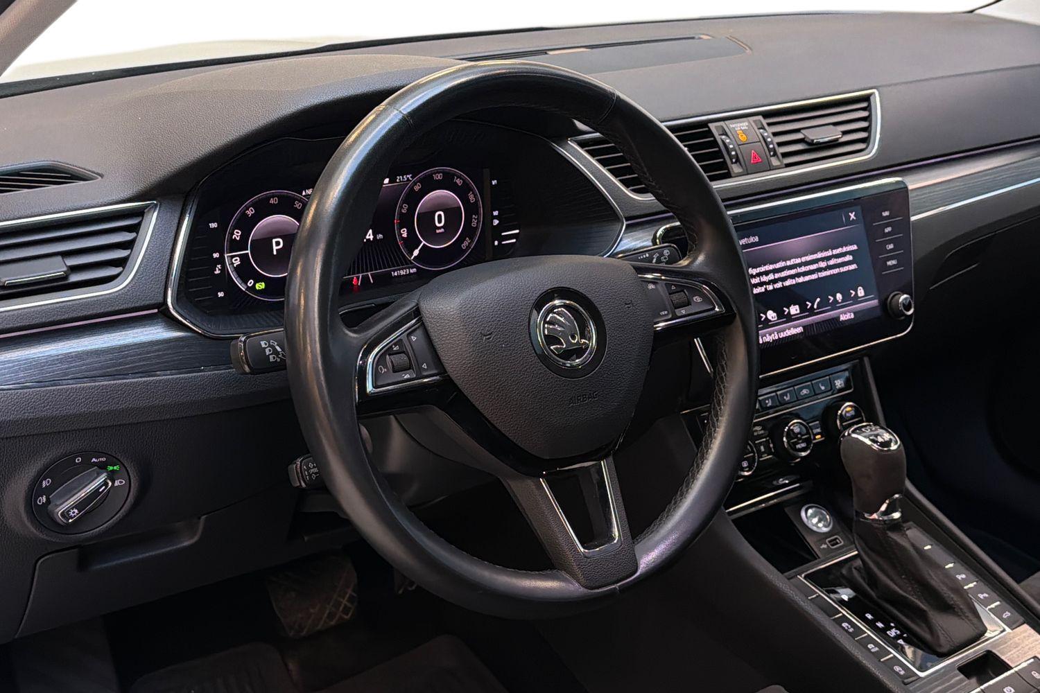 Skoda Superb vaihtoauto