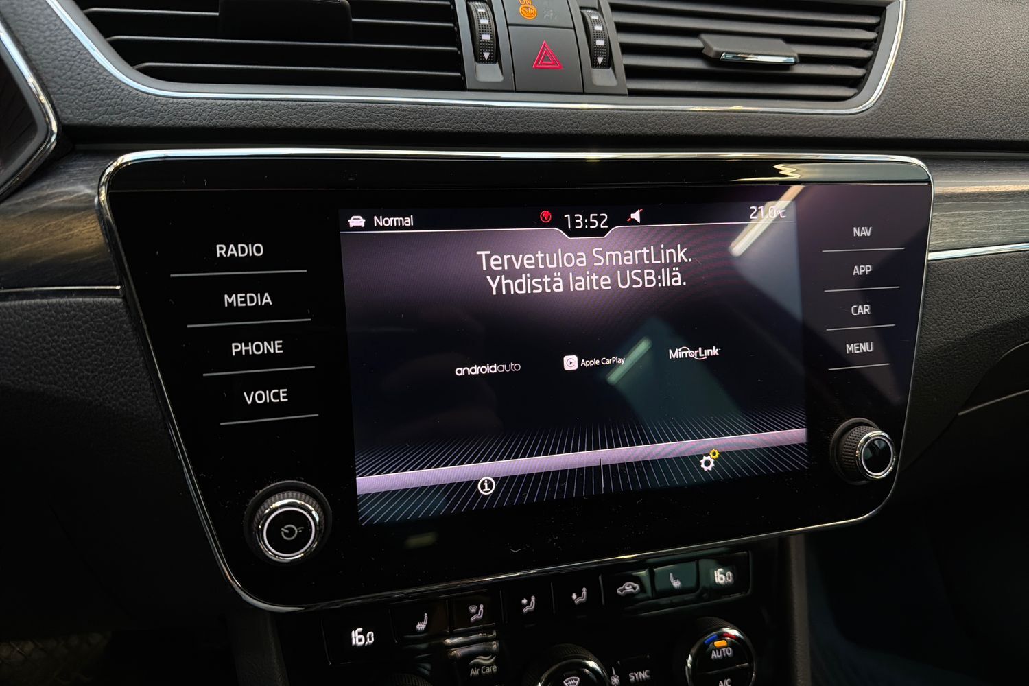 Skoda Superb vaihtoauto