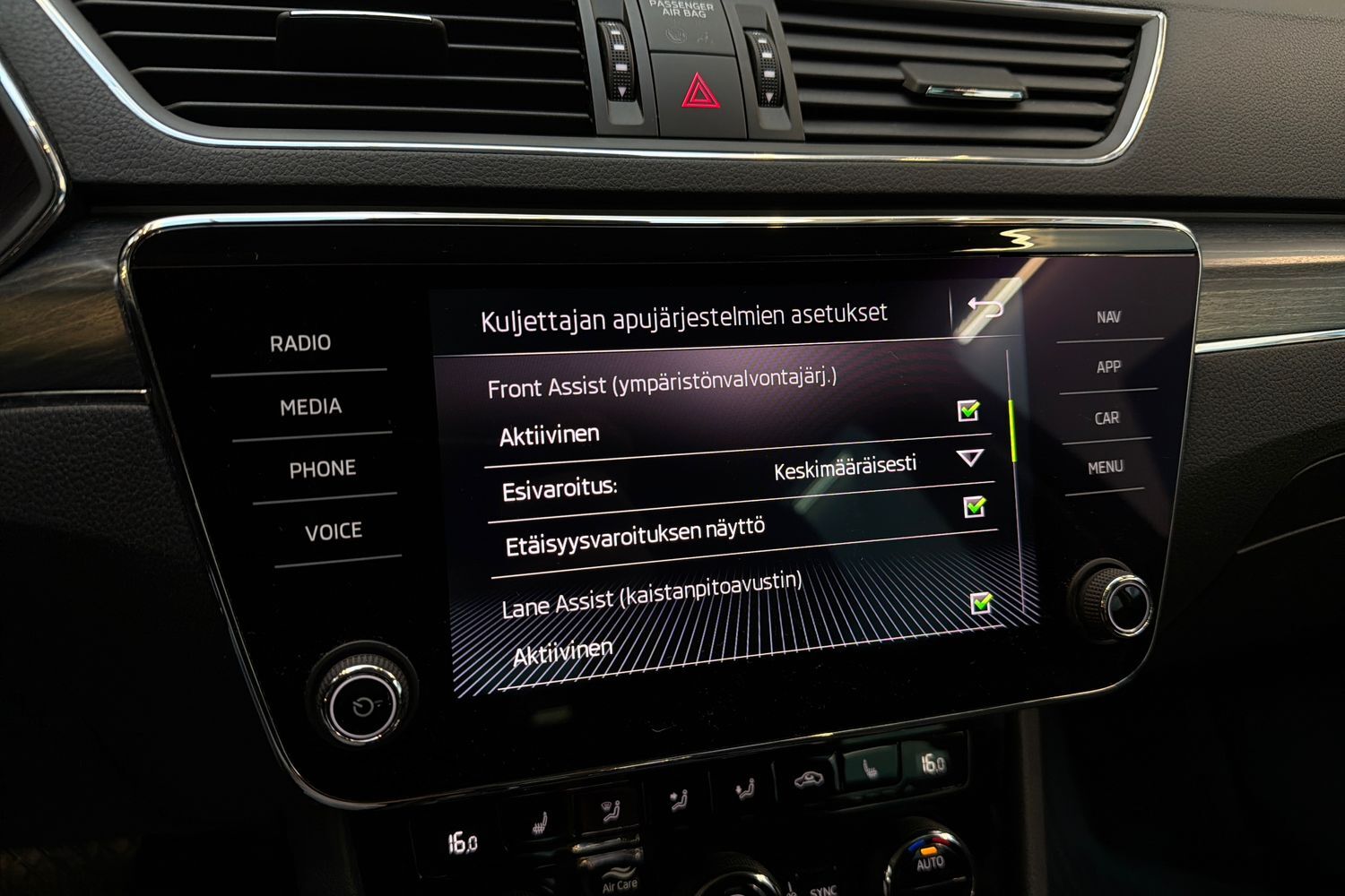Skoda Superb vaihtoauto