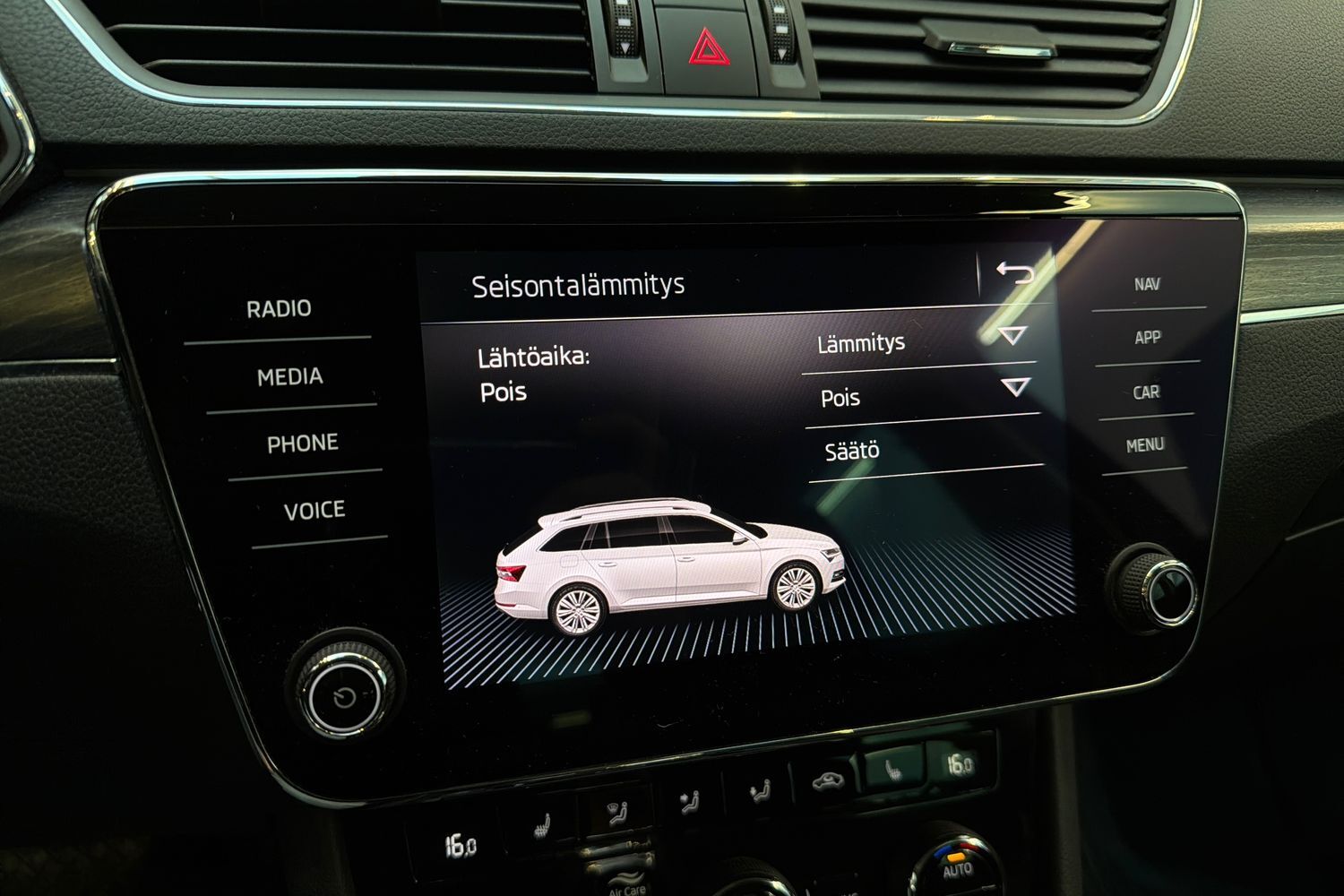 Skoda Superb vaihtoauto