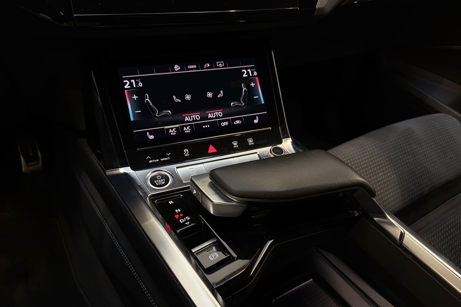 Audi Q8 e-tron vaihtoauto