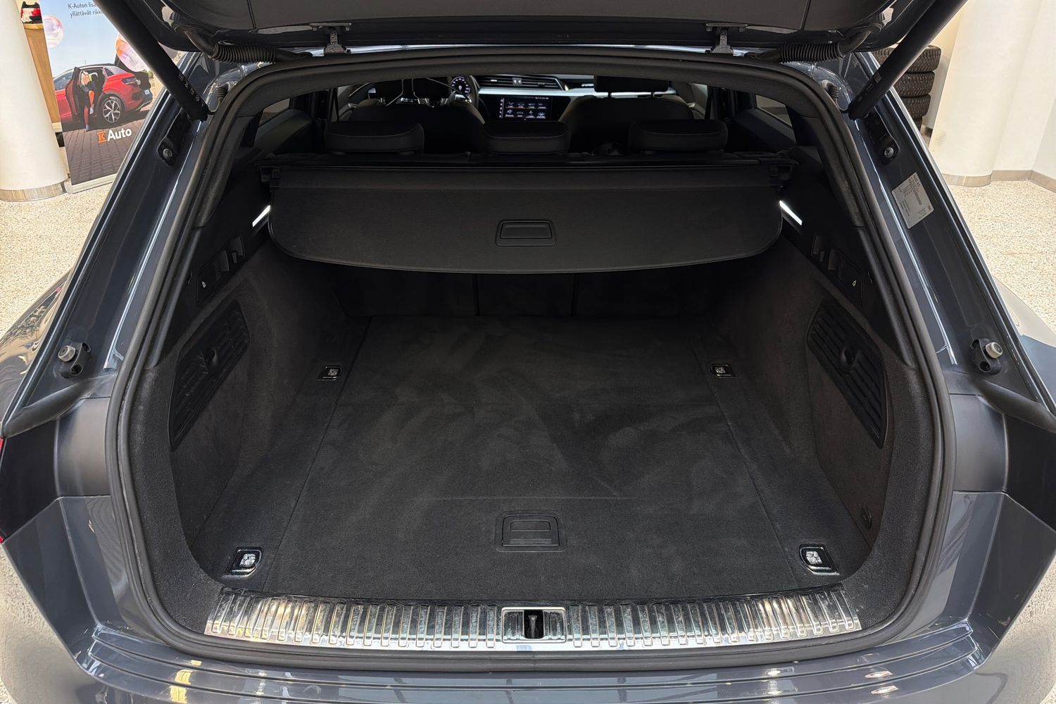 Audi Q8 e-tron vaihtoauto