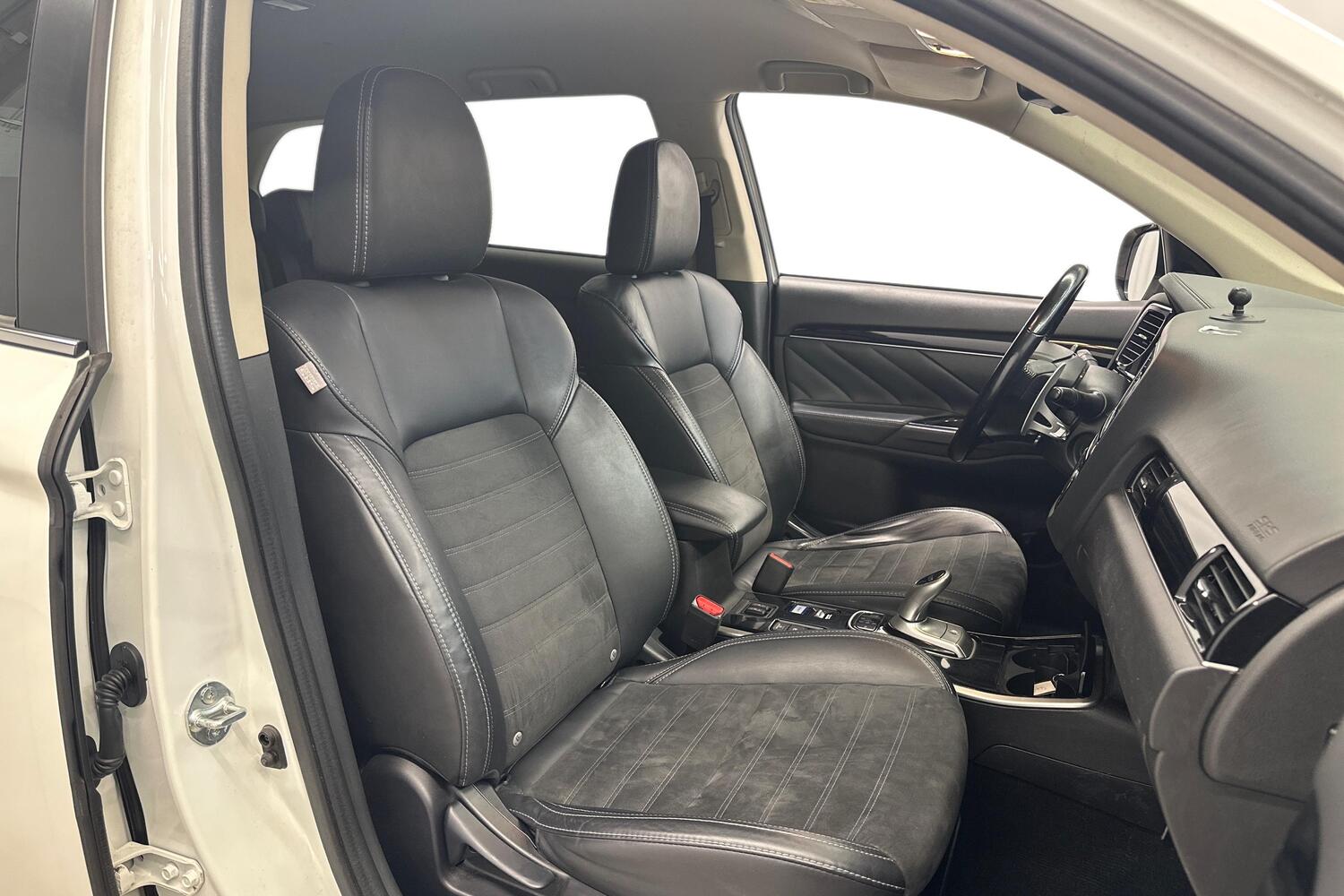 Mitsubishi Outlander vaihtoauto