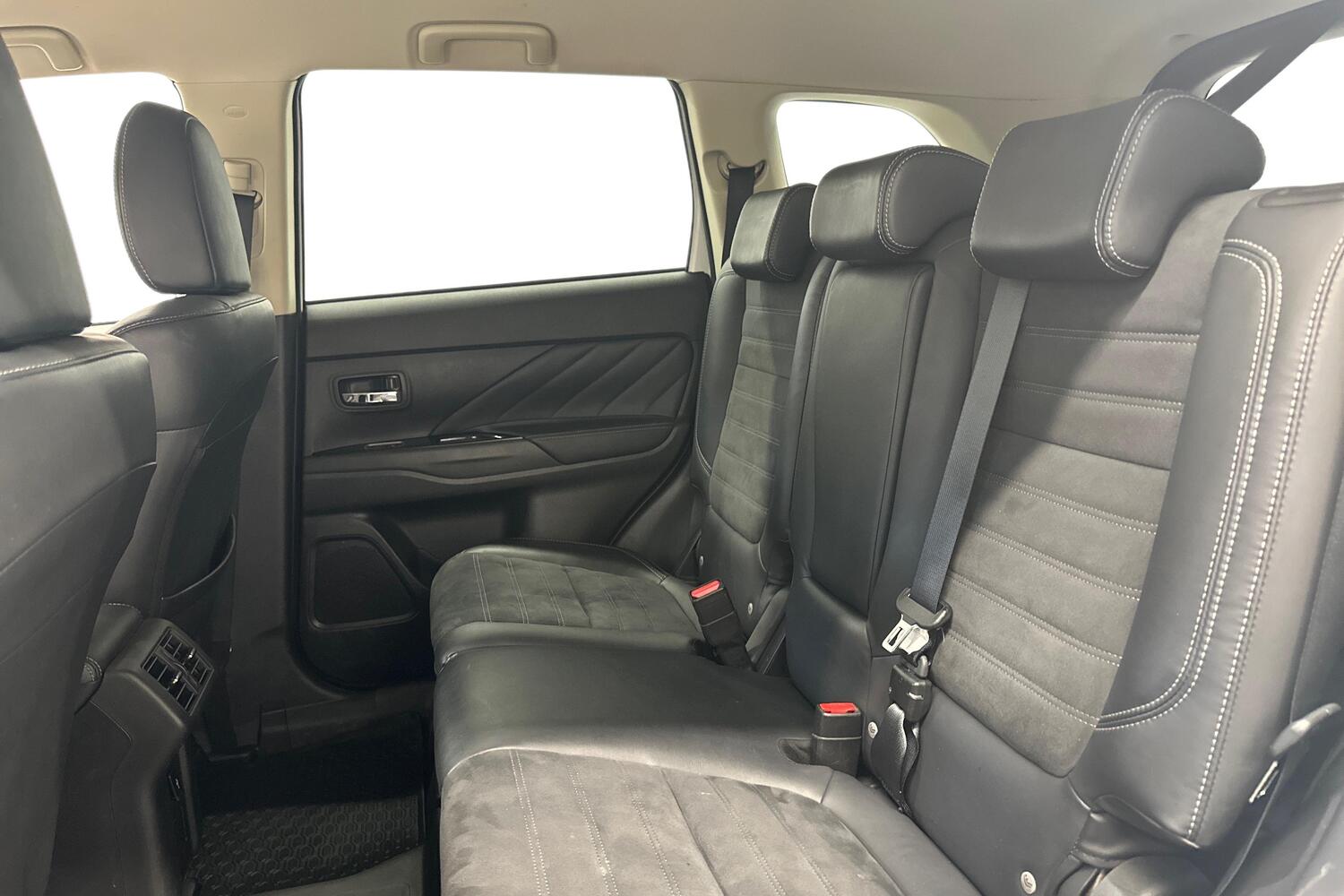 Mitsubishi Outlander vaihtoauto